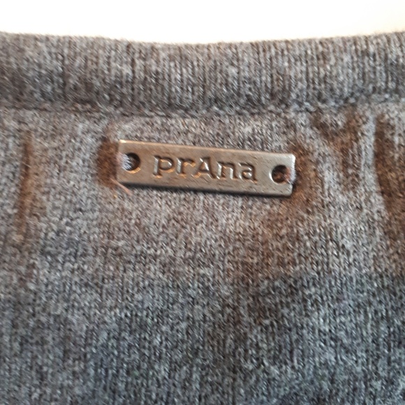 Prana grey sweater - Picture 3 of 7